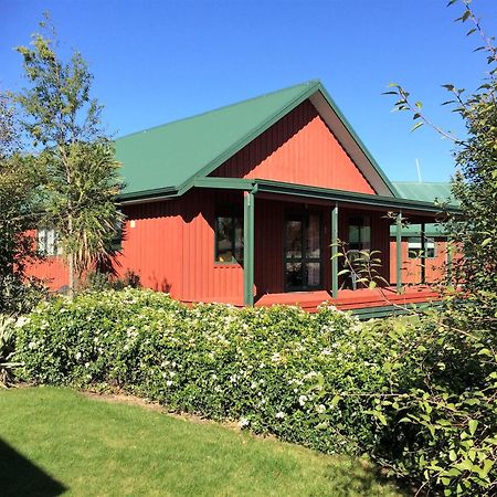 Cedar Chalets And Barkers Lodge เมทเว็น ห้อง รูปภาพ