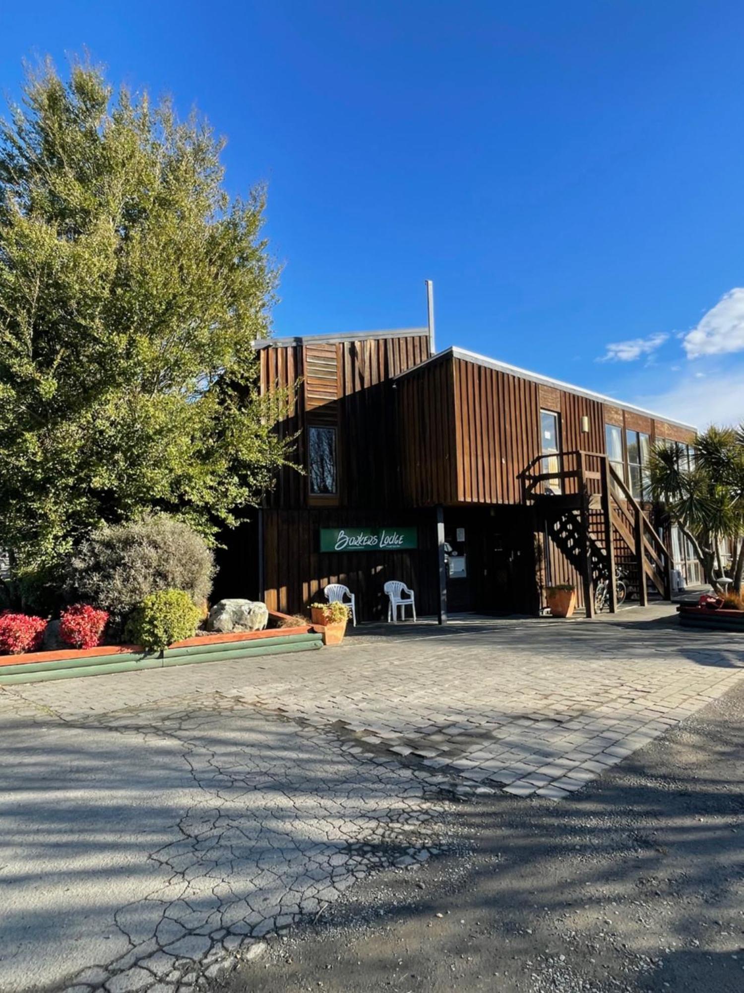 Cedar Chalets And Barkers Lodge เมทเว็น ภายนอก รูปภาพ